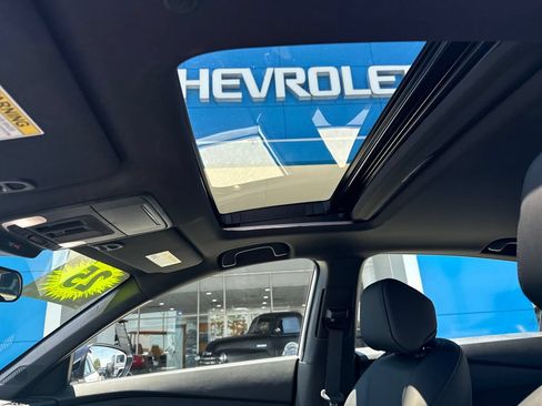 Used 2025 Honda Accord Sport image 24