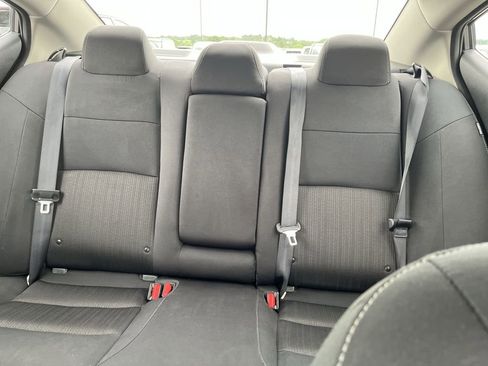 Used 2025 Nissan Altima 2.5 SV FWD image 19