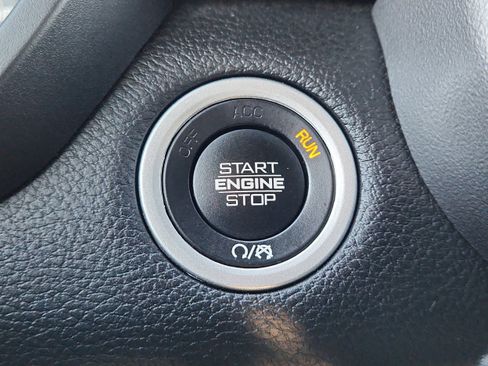 Used 2024 RAM 1500 Laramie image 22