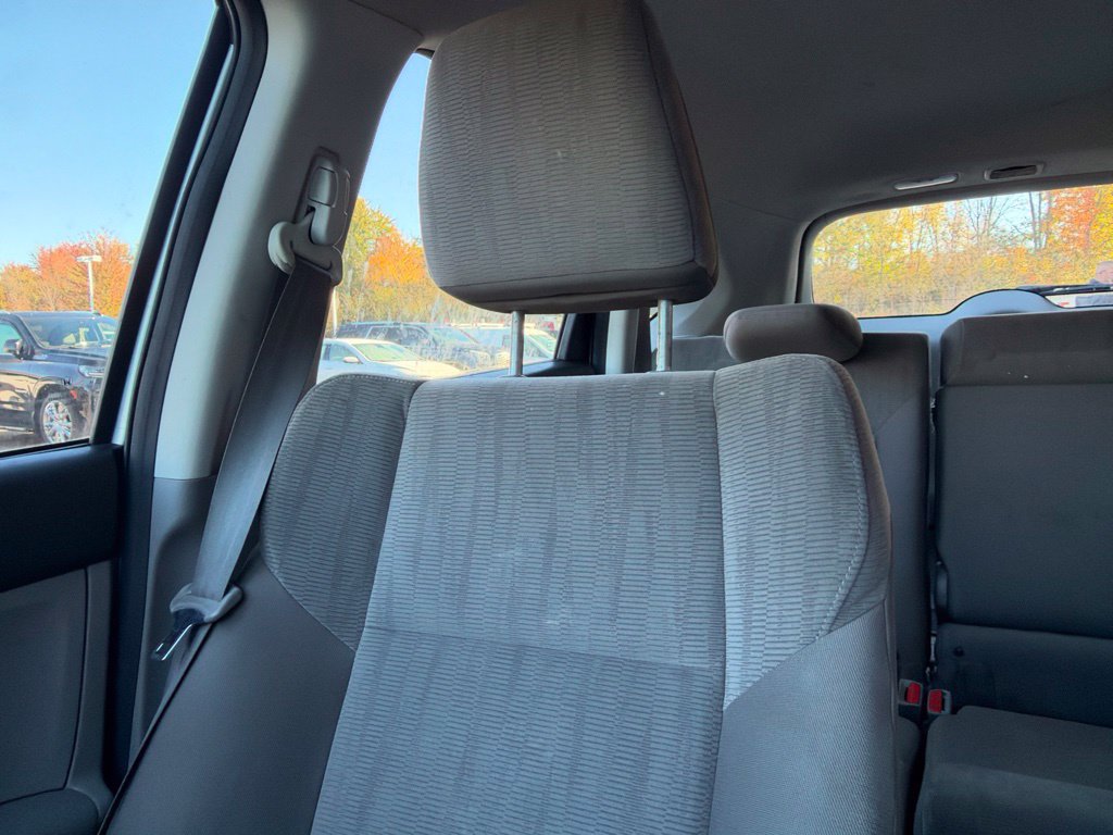 Used 2014 Honda CR-V LX image 9