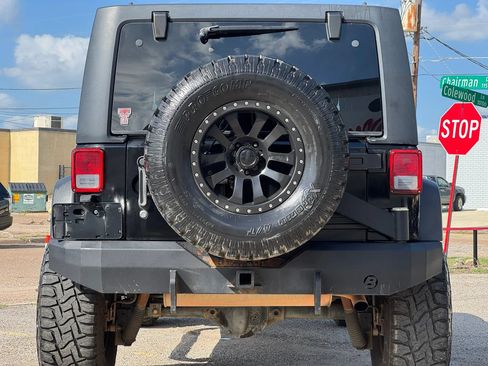 Used 2012 Jeep Wrangler Unlimited Sport AWD/4WD image 6