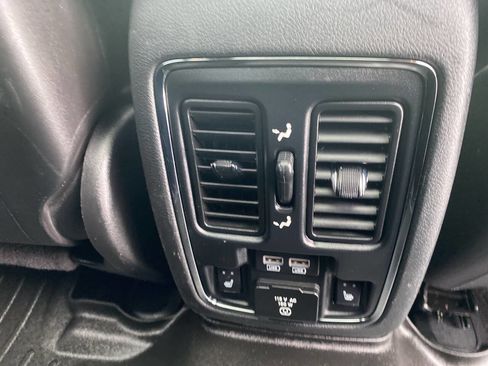 Used 2015 Jeep Grand Cherokee Overland w/ Advanced Technology Group image 24