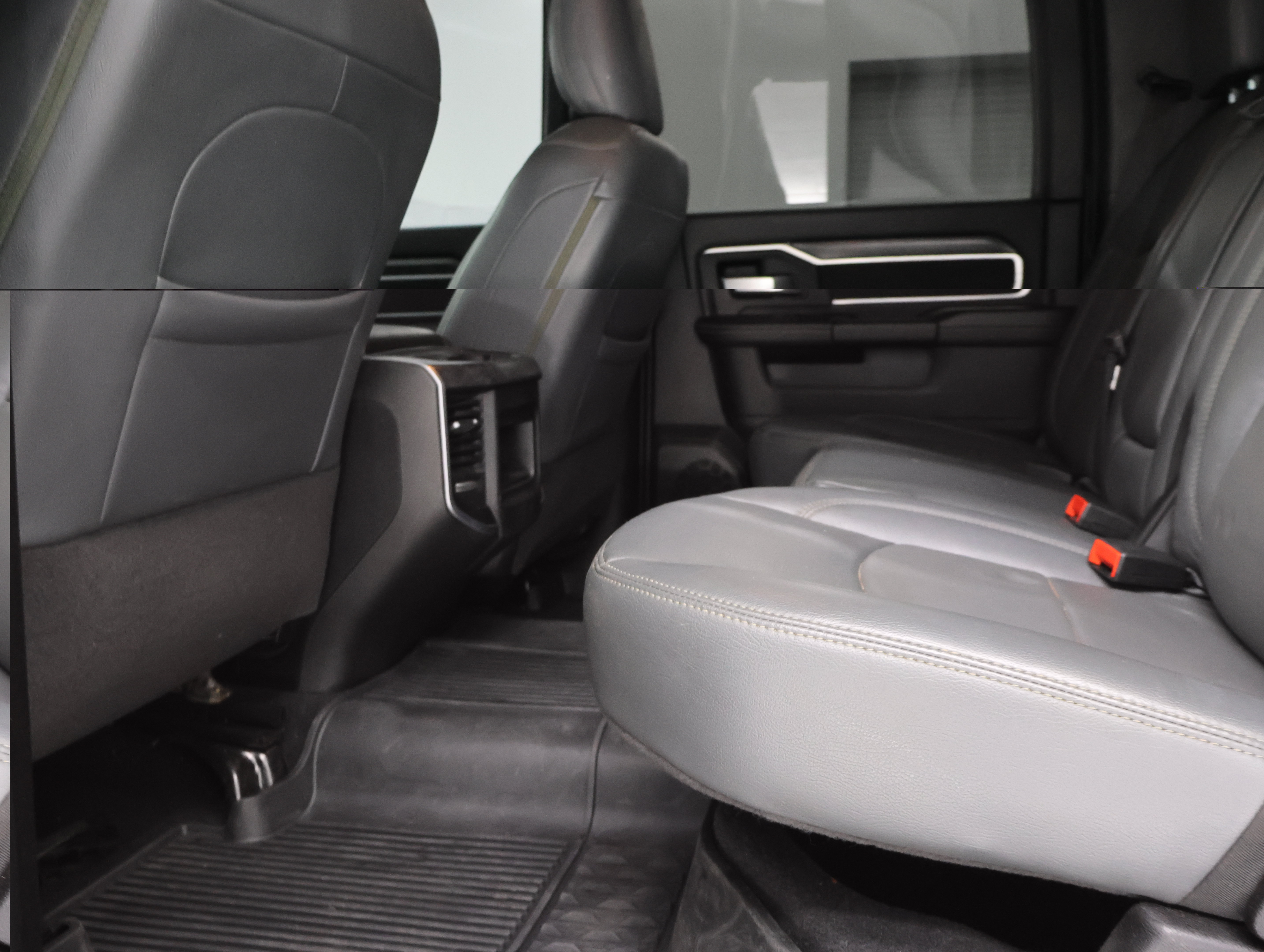 Used 2024 RAM 2500 Big Horn w/ Night Edition AWD/4WD image 29