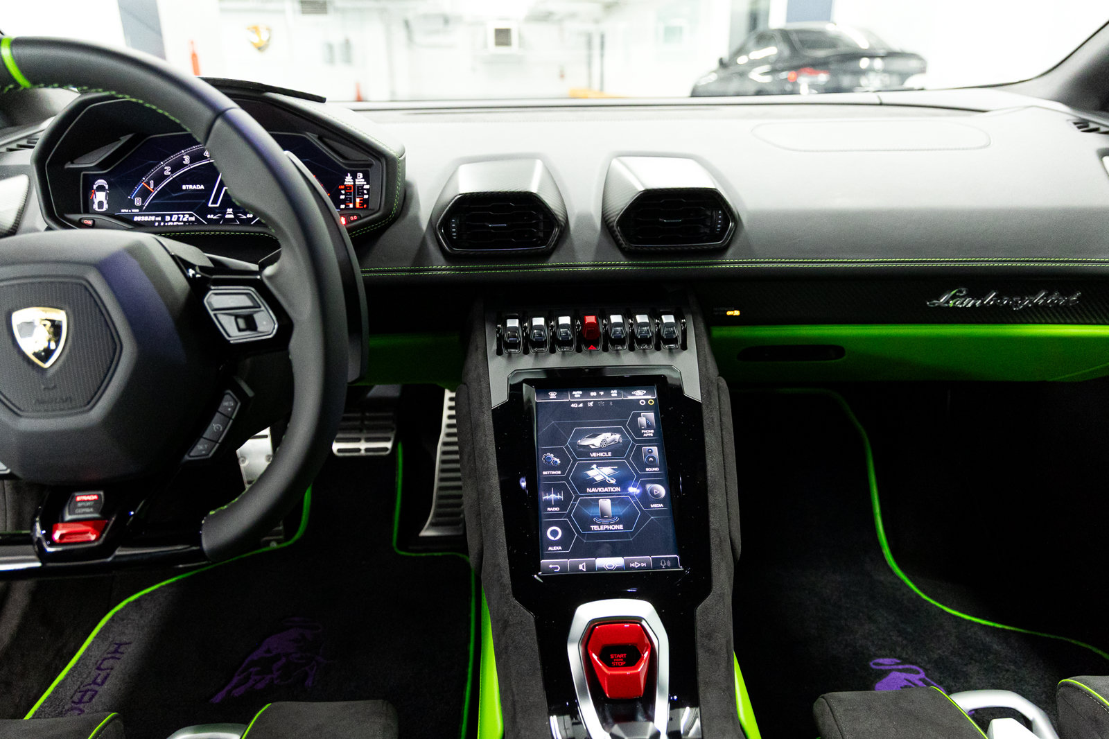 Used 2023 Lamborghini Huracan Tecnica RWD image 52