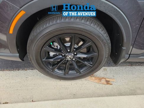 Used 2025 Honda CR-V Sport image 4