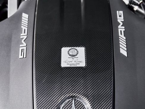 Used 2020 Mercedes-Benz AMG GT R image 28