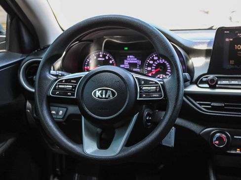 Used 2020 Kia Forte LXS FWD image 15