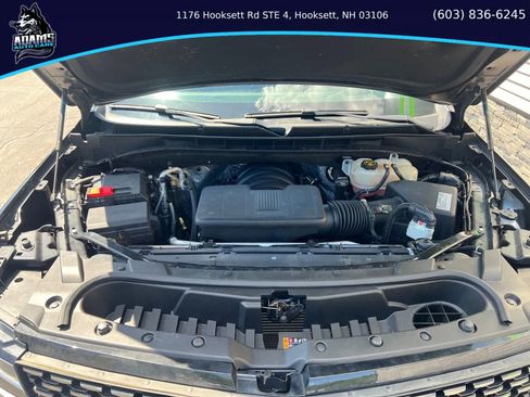 Used 2021 Cadillac Escalade Premium Luxury image 21