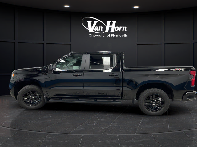 Used 2025 Chevrolet Silverado 1500 RST w/ Protection Package AWD/4WD image 4