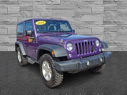 Used 2018 Jeep Wrangler Sport AWD/4WD image 2
