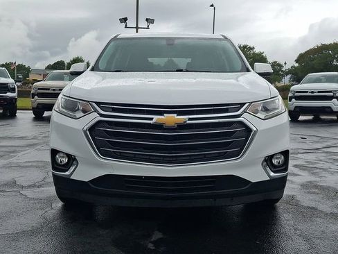 Used 2018 Chevrolet Traverse LT FWD image 2