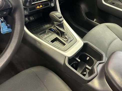 Used 2024 Toyota RAV4 LE FWD image 20
