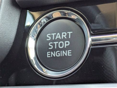 New 2025 Mitsubishi Outlander ES image 32