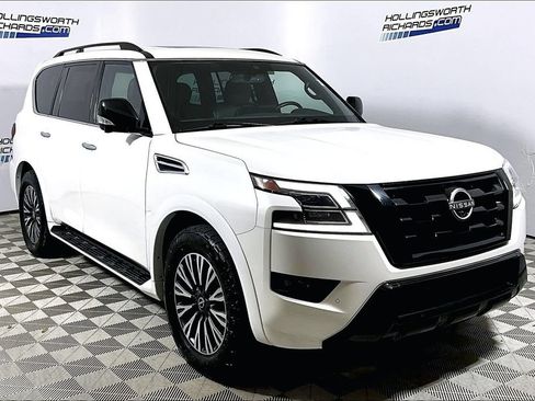Used 2023 Nissan Armada SL w/ Midnight Edition Package RWD image 3