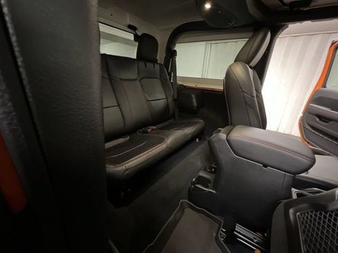 Used 2025 Jeep Wrangler Rubicon w/ Safety Group AWD/4WD image 21