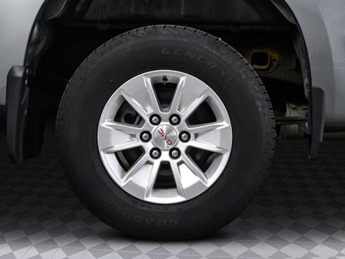 Used 2023 Chevrolet Silverado 1500 Custom image 28