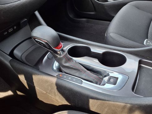 Used 2022 Chevrolet Malibu RS w/ LPO, Convenience Package 1 FWD image 11