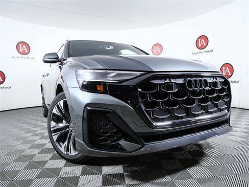 New 2026 Audi Q8 Premium Plus image 2
