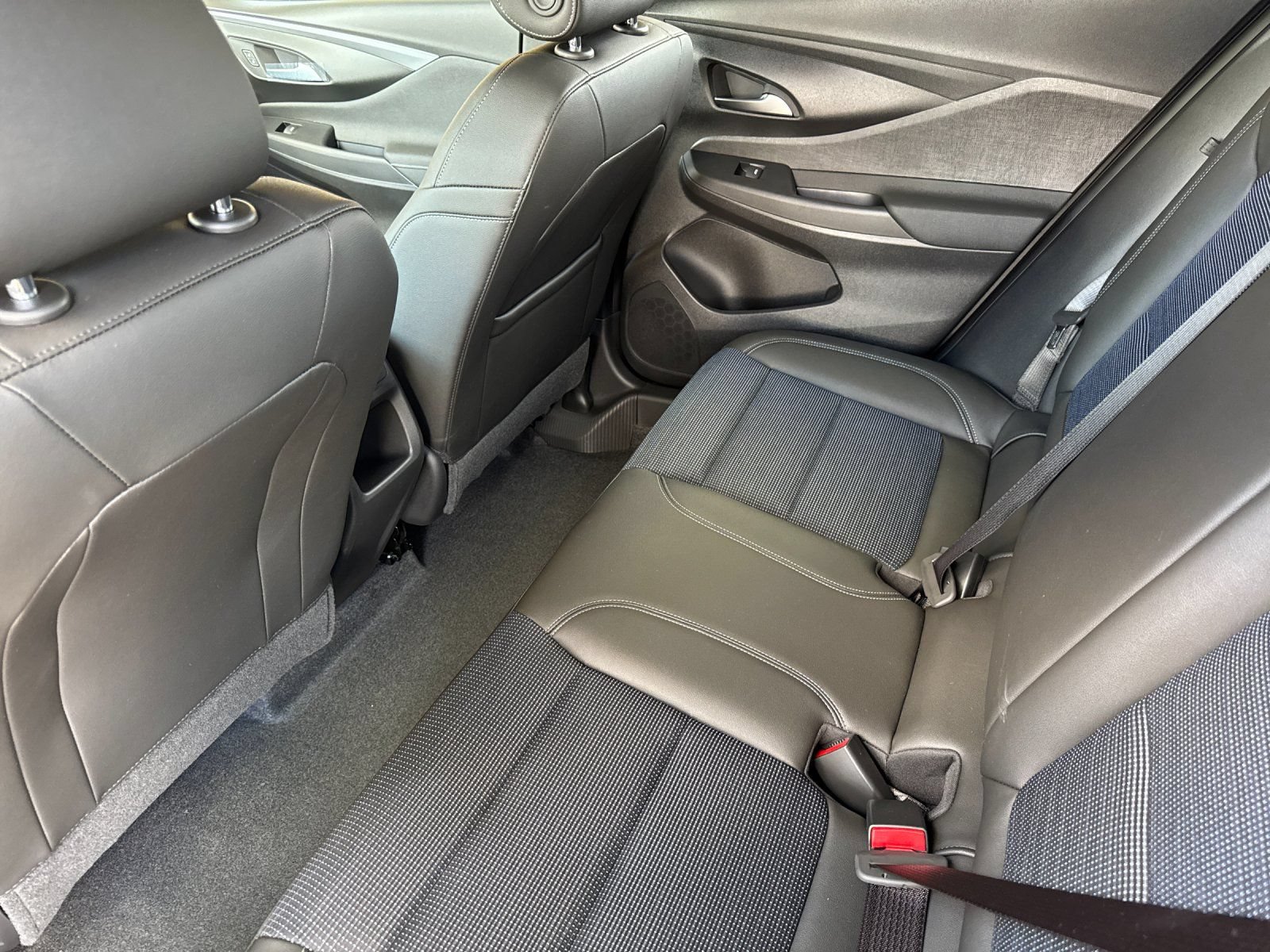 New 2026 Buick Envista Sport Touring w/ Convenience I Package FWD image 12
