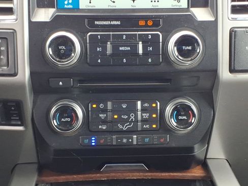 Used 2017 Ford F350 King Ranch w/ Tow Technology Bundle AWD/4WD image 15