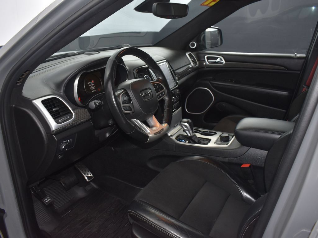 Used 2021 Jeep Grand Cherokee Trackhawk w/ Trailer Tow Group IV AWD/4WD image 8