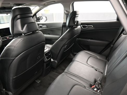 Used 2026 Kia Sportage EX w/ EX Panorama Roof Package FWD image 36