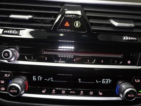 Used 2018 BMW 540i xDrive image 20