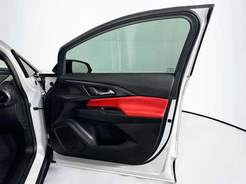 Used 2025 Chevrolet Equinox EV RS image 34