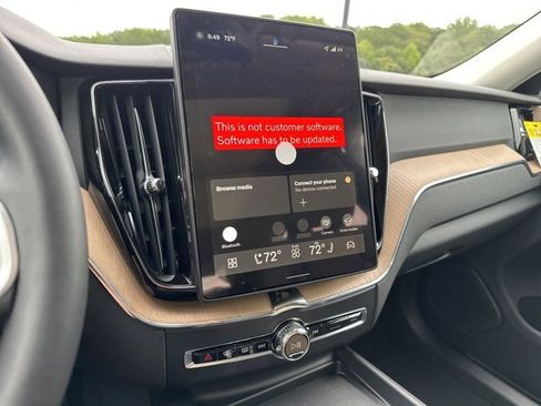 New 2026 Volvo XC60 B5 Plus w/ Climate Package image 16