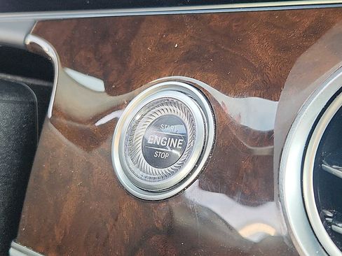 Used 2022 Mercedes-Benz E 350 4MATIC Sedan image 23
