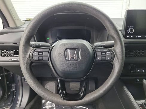 Certified 2025 Honda Accord LX image 24