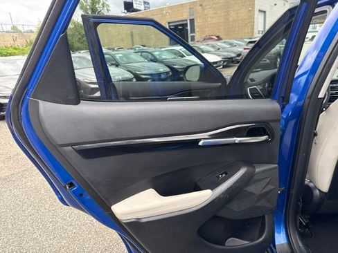Used 2022 Kia Seltos EX AWD/4WD image 30