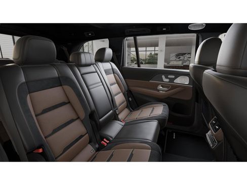 New 2026 Mercedes-Benz GLS 63 AMG 4MATIC image 5
