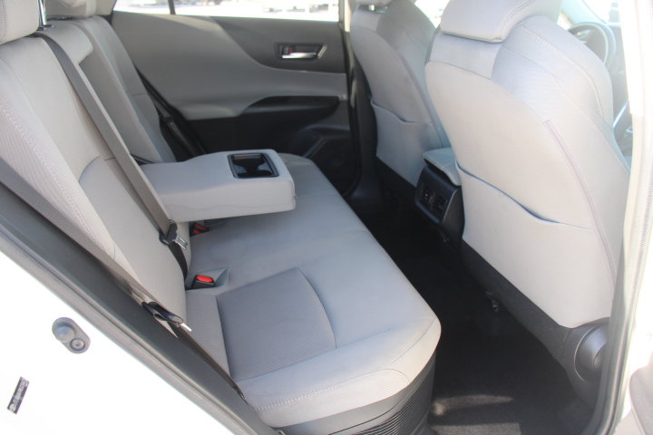 Certified 2021 Toyota Venza LE w/ Carpet Mat Package (TMS) AWD/4WD image 19