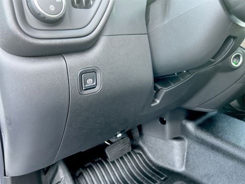 New 2026 Chevrolet Silverado 1500 W/T w/ WT Safety Package image 16