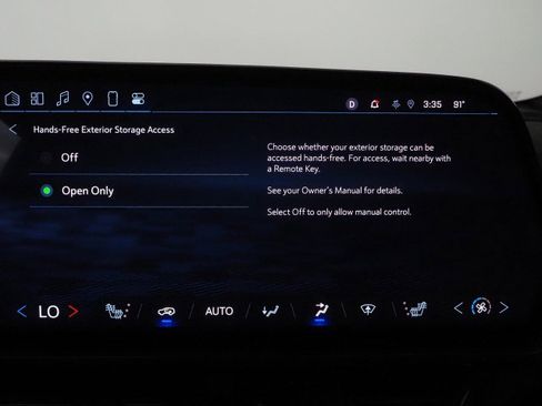 Used 2024 Chevrolet Equinox EV RS image 41