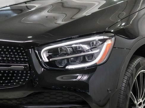 Used 2022 Mercedes-Benz GLC 300 image 7