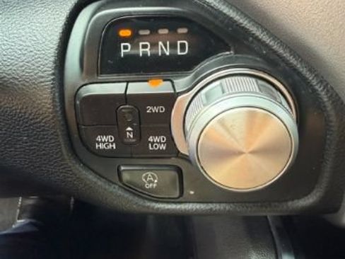 Used 2024 RAM 1500 Laramie AWD/4WD image 20