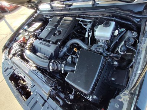 Used 2020 Nissan Frontier SV RWD image 13