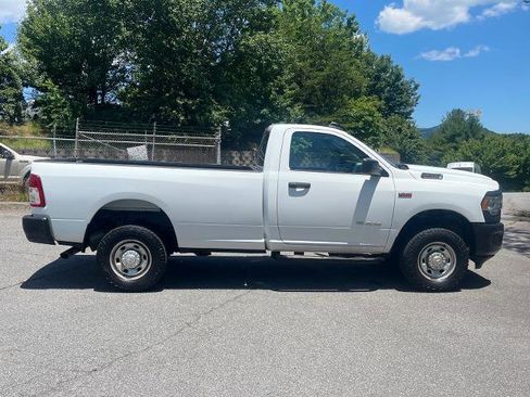 Used 2022 RAM 2500 Tradesman AWD/4WD image 2
