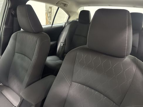 Used 2025 Toyota Corolla LE FWD image 26