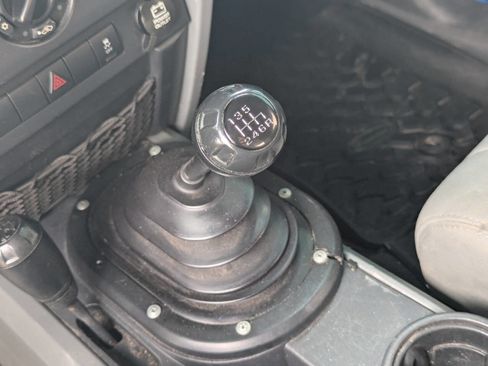 Used 2010 Jeep Wrangler Sport image 30