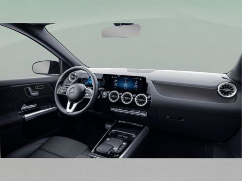 Certified 2023 Mercedes-Benz GLA 250 4MATIC image 44