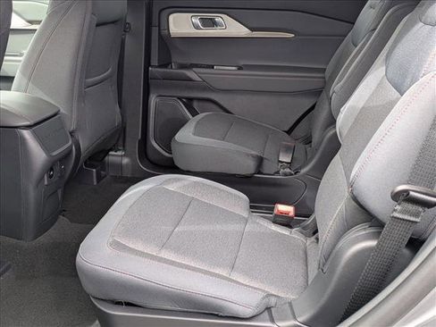 New 2026 Ford Explorer Active image 14