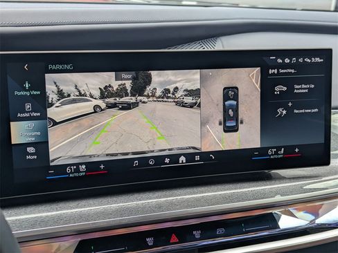 Used 2023 BMW i7 xDrive60 image 15