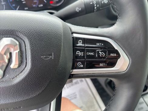 Used 2024 RAM ProMaster 3500 w/ Delivery Van Package image 14