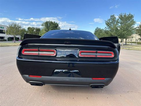 Used 2021 Dodge Challenger SRT Hellcat w/ Plus Package image 16