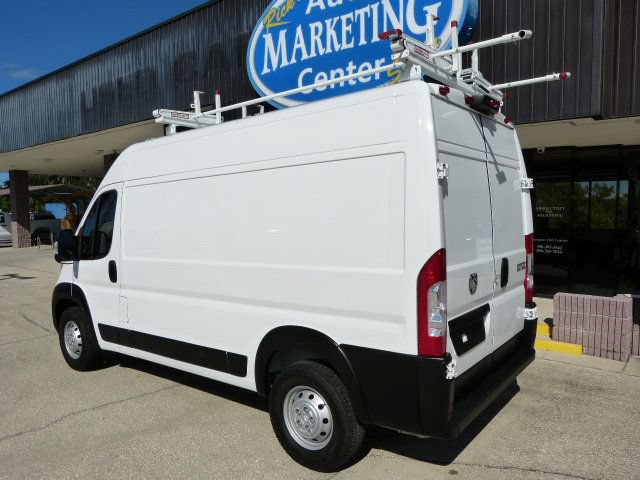 Used 2023 RAM ProMaster 2500 FWD image 3