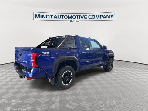 Used 2024 Toyota Tacoma TRD Off-Road AWD/4WD image 9