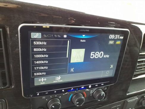 New 2026 GMC Savana 2500 w/ Driver Convenience Package image 28